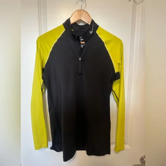 half zip volt nike clothing
